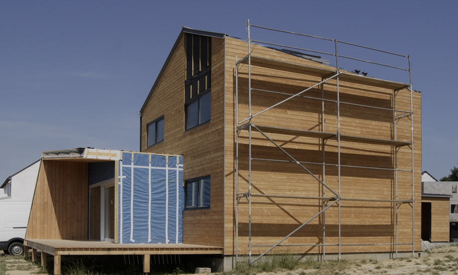 Isolation phonique - avancée travaux extérieurs - maison écologique - Architecture