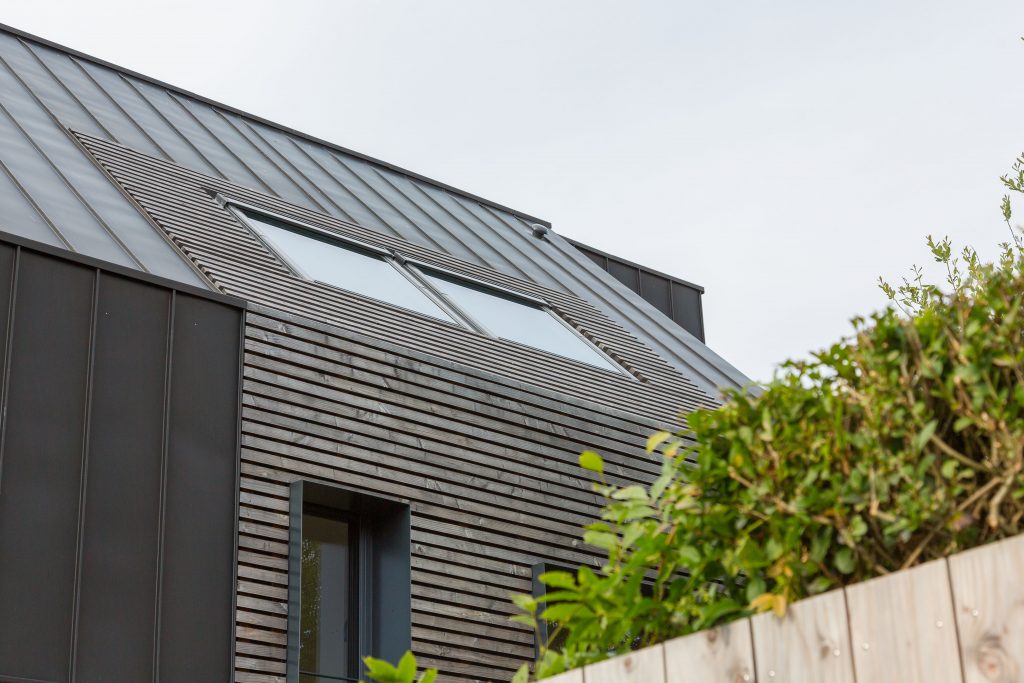 Zoom matériaux bois - maison écologique - Plus Architectures